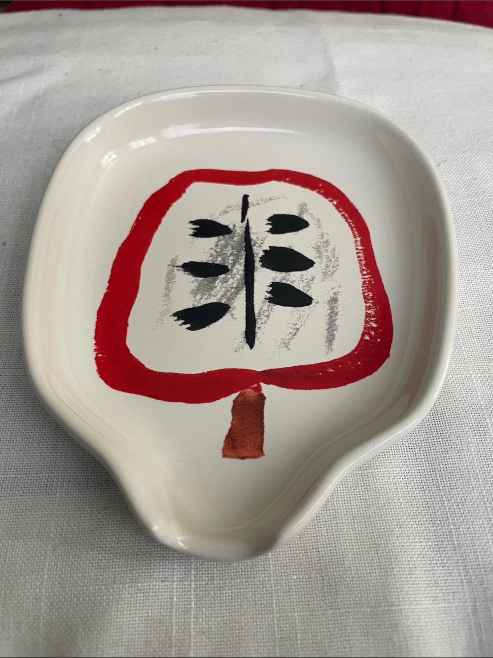 kate spade White Ceramic Dish, Red, Black Brown Tree Motif Spoon Rest